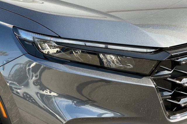 used 2024 Honda CR-V Hybrid car, priced at $28,498
