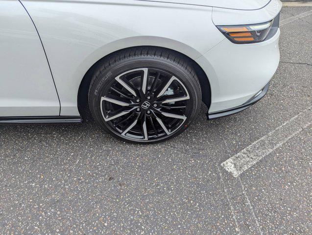 new 2025 Honda Accord Hybrid car, priced at $38,416