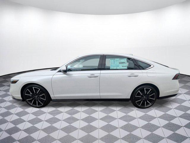 new 2025 Honda Accord Hybrid car, priced at $38,416