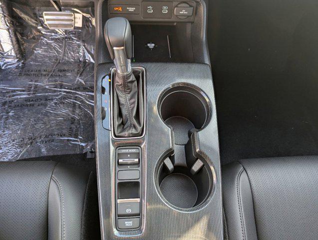 new 2025 Honda Civic Hybrid car, priced at $32,845