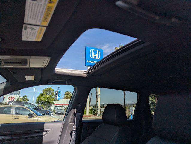 new 2025 Honda CR-V Hybrid car, priced at $37,402