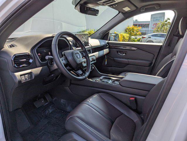 new 2025 Honda Pilot car, priced at $54,991