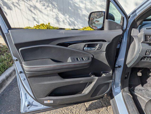 new 2025 Honda Ridgeline car, priced at $45,222