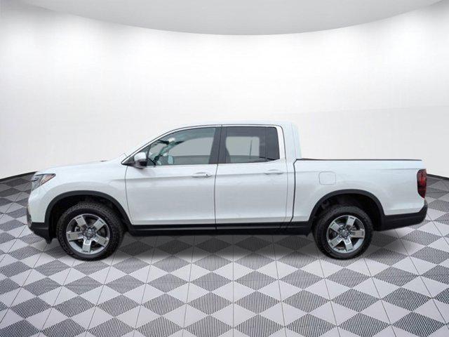 new 2025 Honda Ridgeline car, priced at $42,811
