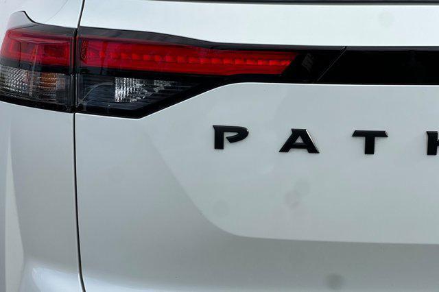 used 2022 Nissan Pathfinder car, priced at $23,998