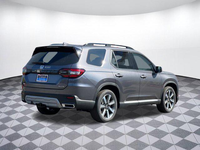 new 2025 Honda Pilot car, priced at $54,991