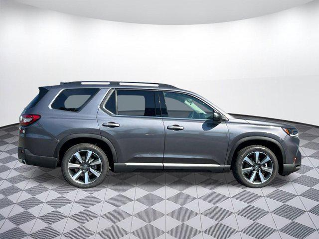 new 2025 Honda Pilot car, priced at $54,991