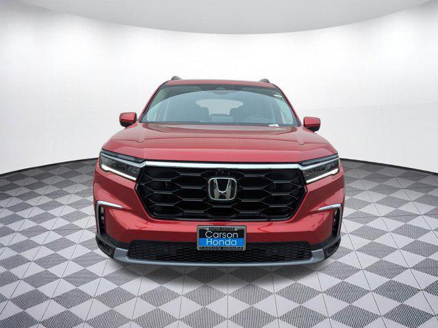 new 2025 Honda Pilot car, priced at $51,092