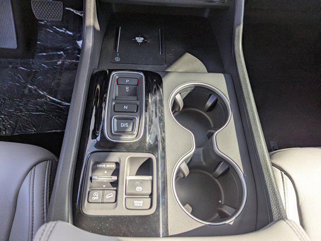 new 2025 Honda Pilot car, priced at $52,561