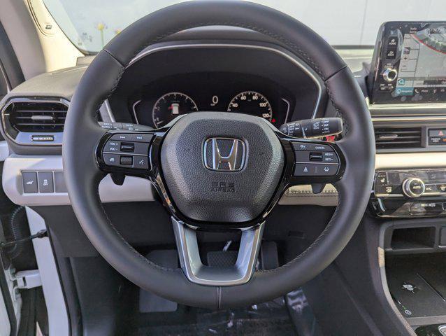 new 2025 Honda Pilot car, priced at $52,561