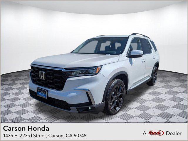 new 2025 Honda Pilot car, priced at $52,561