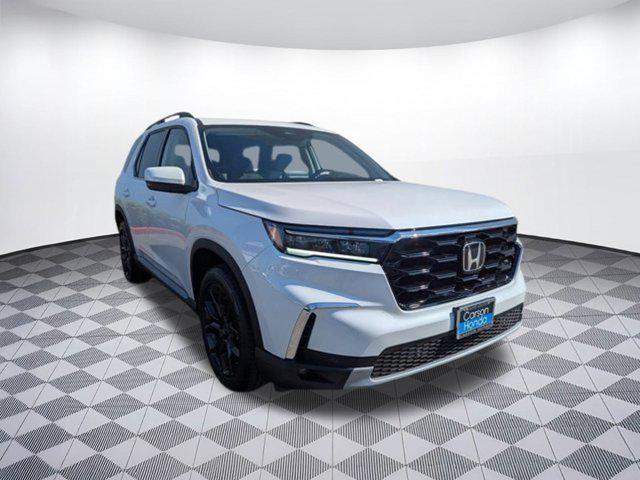 new 2025 Honda Pilot car, priced at $52,561