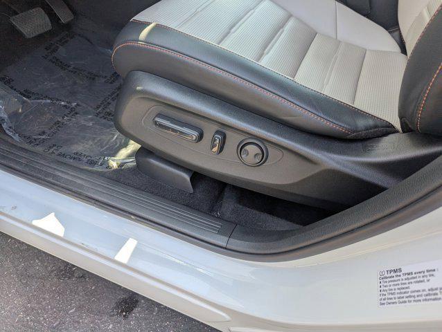 used 2023 Honda CR-V Hybrid car, priced at $34,558