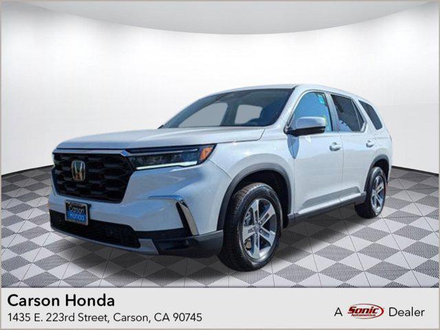 new 2025 Honda Pilot car, priced at $44,761