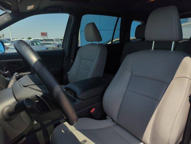 used 2024 Honda Passport car, priced at $33,598