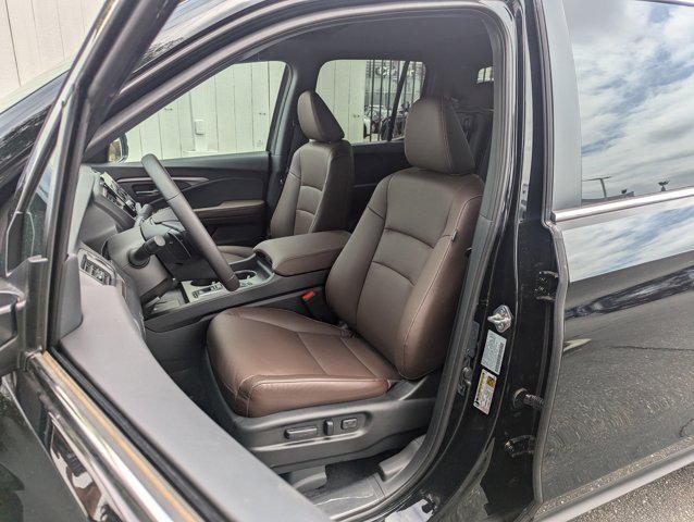 new 2025 Honda Ridgeline car, priced at $44,471