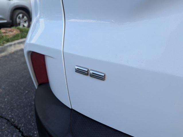 used 2022 Ford Escape car, priced at $18,996