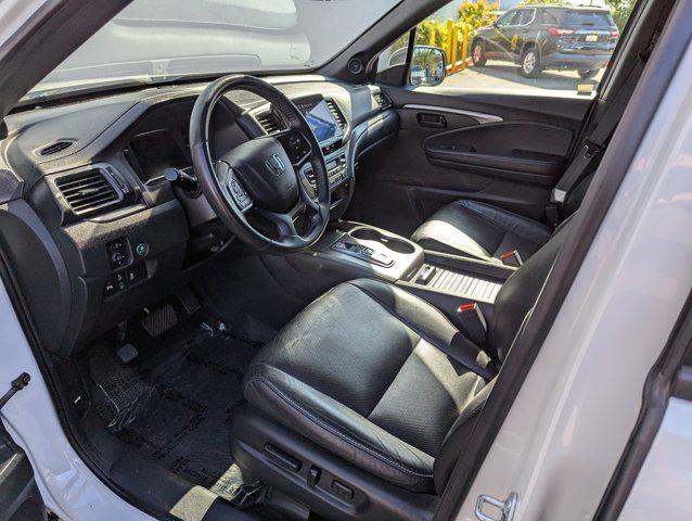 used 2022 Honda Passport car, priced at $29,999