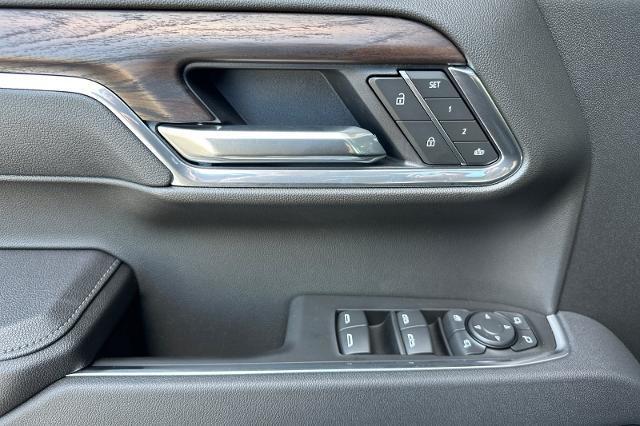 new 2025 GMC Sierra 1500 car, priced at $68,405