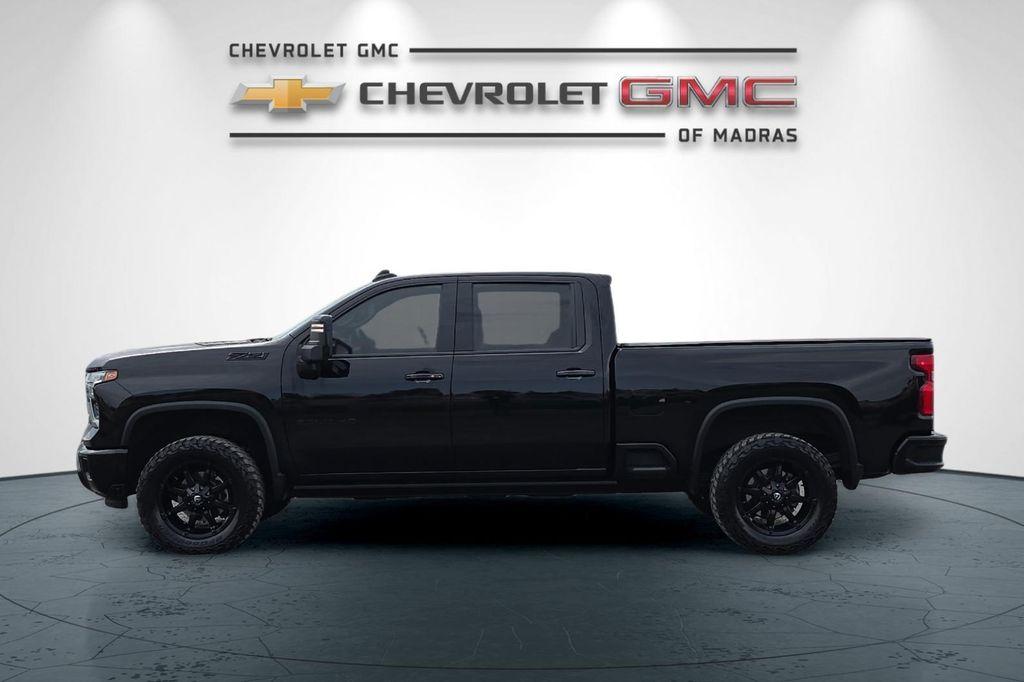 used 2024 Chevrolet Silverado 2500 car, priced at $71,900