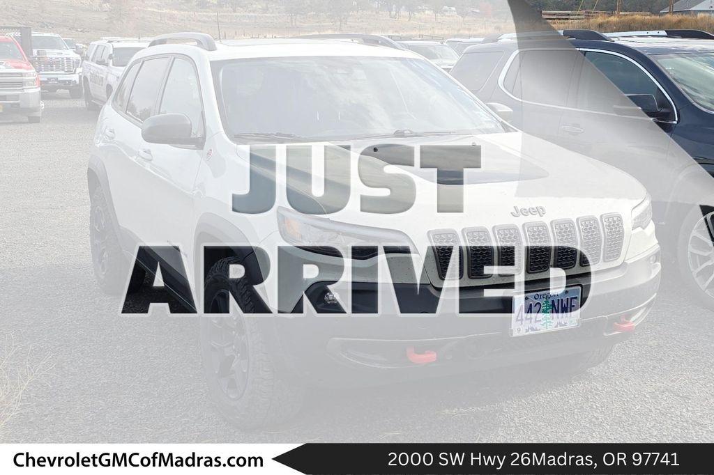 used 2019 Jeep Cherokee car, priced at $17,900