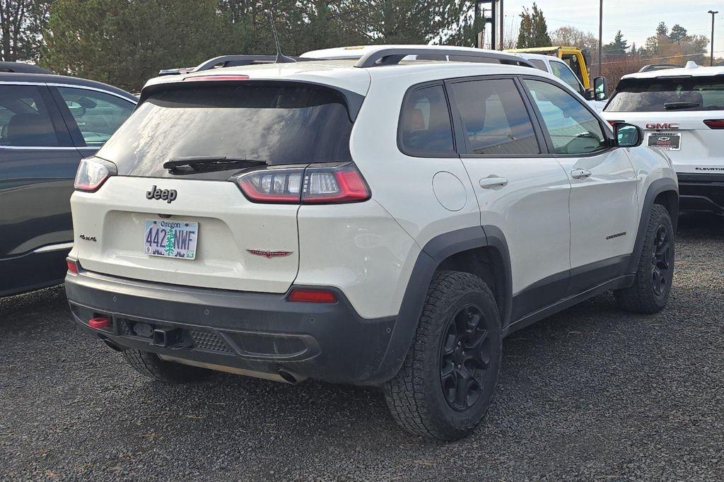 used 2019 Jeep Cherokee car, priced at $17,900
