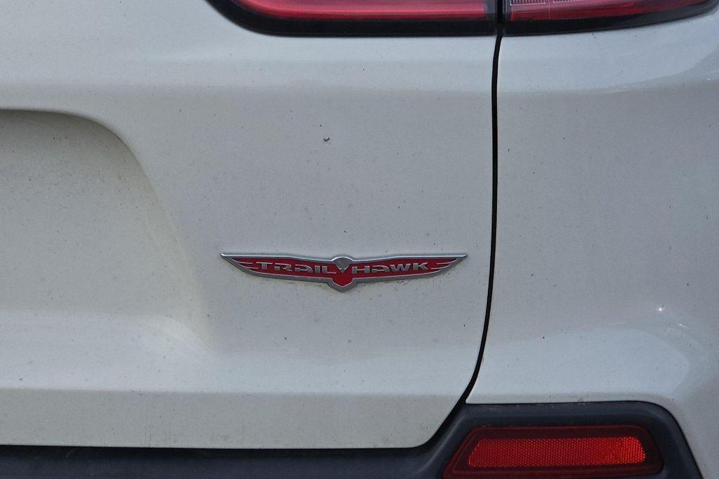 used 2019 Jeep Cherokee car, priced at $17,900