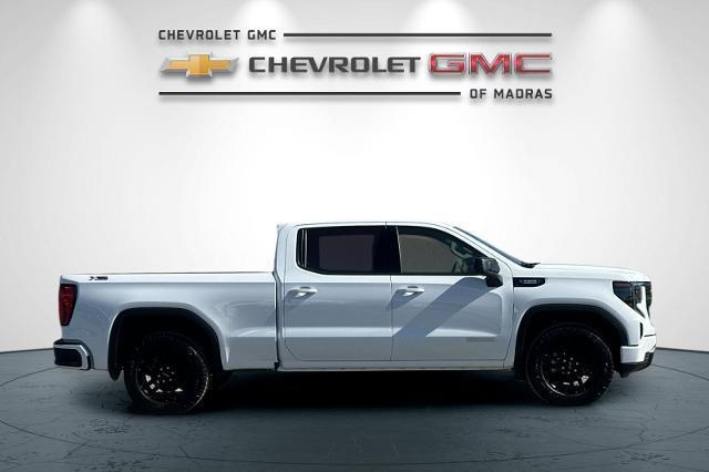 new 2025 GMC Sierra 1500 car, priced at $64,335