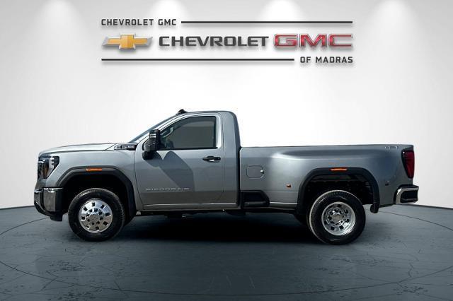 new 2025 GMC Sierra 3500 car, priced at $57,665