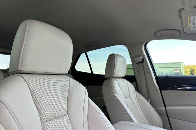 used 2023 Buick Envision car, priced at $24,900