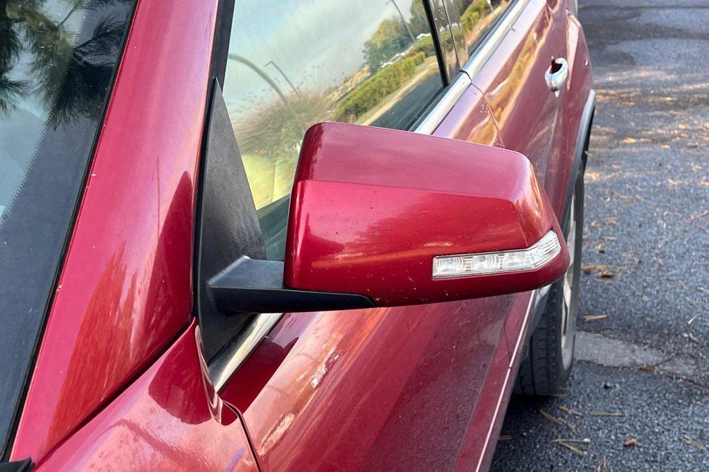 used 2012 GMC Acadia car, priced at $10,500