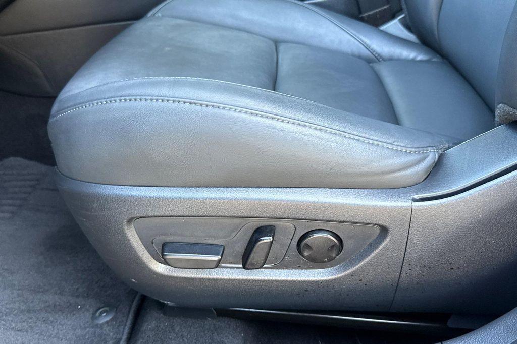 used 2023 Mazda CX-30 car, priced at $21,500
