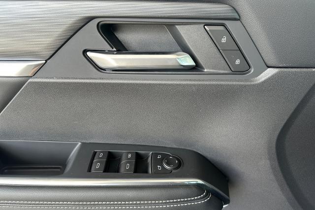 new 2025 GMC Acadia car, priced at $51,535