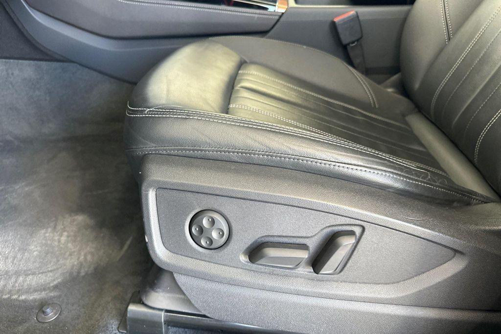used 2023 Audi Q5 car, priced at $30,900