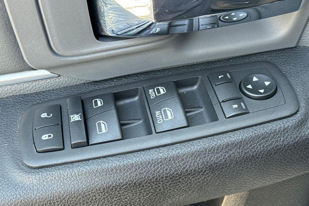 used 2022 Ram 1500 Classic car, priced at $26,900