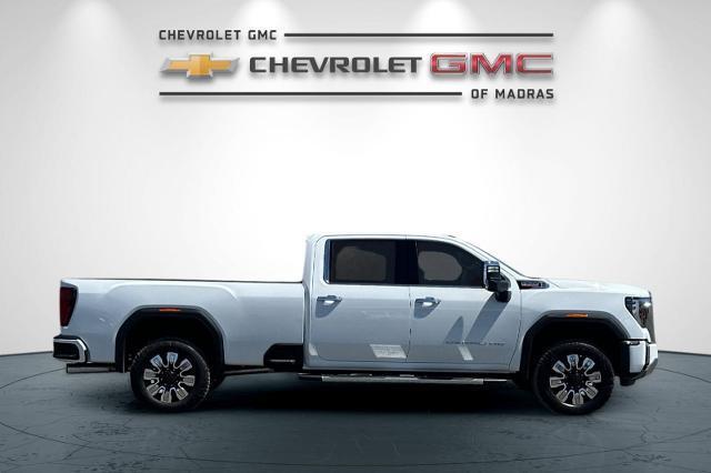 new 2025 GMC Sierra 3500 car, priced at $90,045