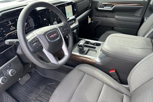 new 2025 GMC Sierra 1500 car, priced at $63,940
