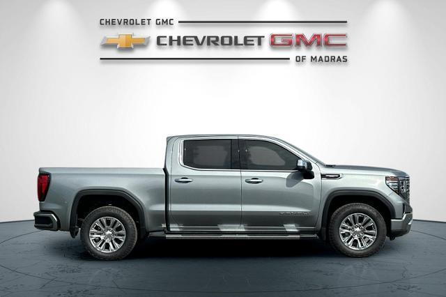 new 2025 GMC Sierra 1500 car, priced at $67,005