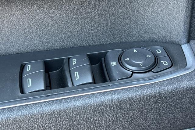 new 2025 GMC Sierra 1500 car, priced at $52,390