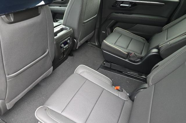 new 2026 Chevrolet Suburban car, priced at $101,540