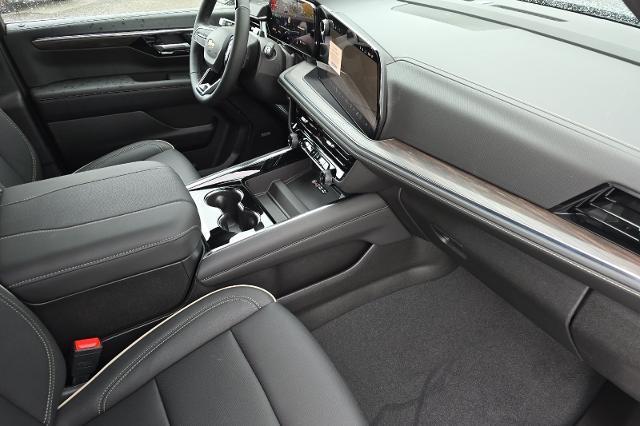 new 2026 Chevrolet Suburban car, priced at $101,540