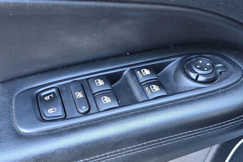 used 2019 Jeep Compass car, priced at $19,900