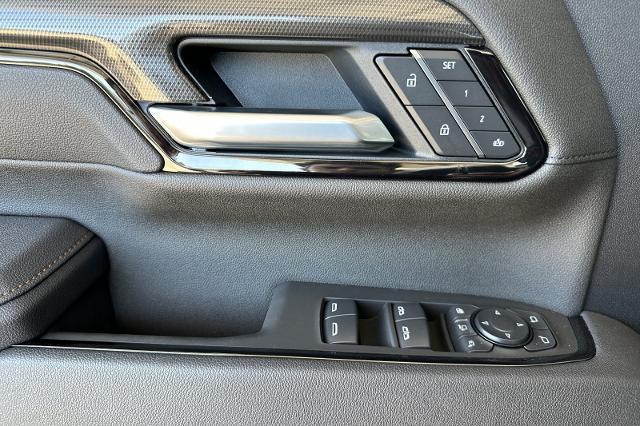 new 2025 GMC Sierra 2500 car, priced at $89,690