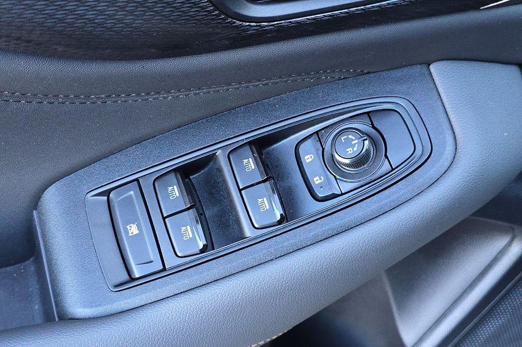 used 2025 Subaru Outback car, priced at $38,500