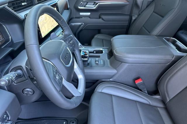 new 2025 GMC Sierra 1500 car, priced at $78,275