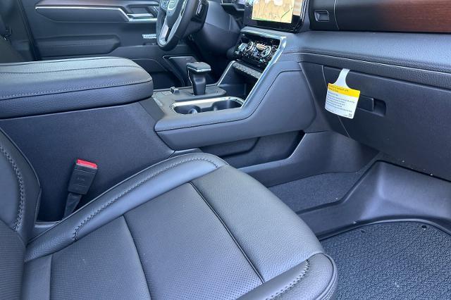 new 2025 GMC Sierra 1500 car, priced at $78,275