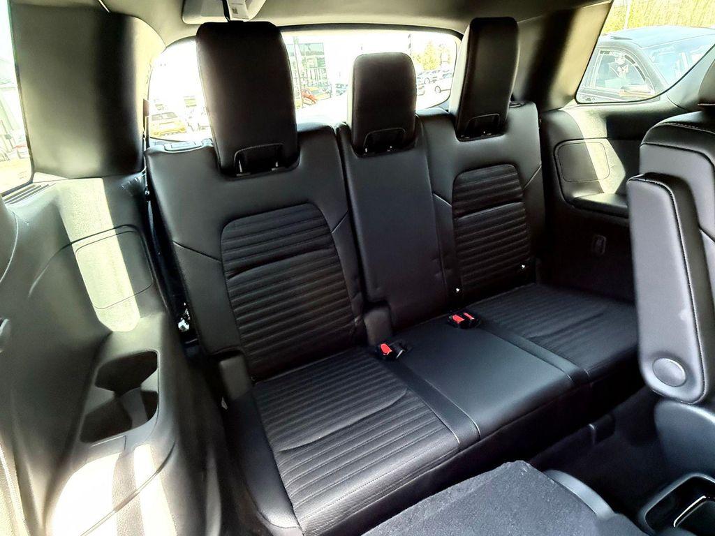 new 2025 Nissan Pathfinder car, priced at $38,590