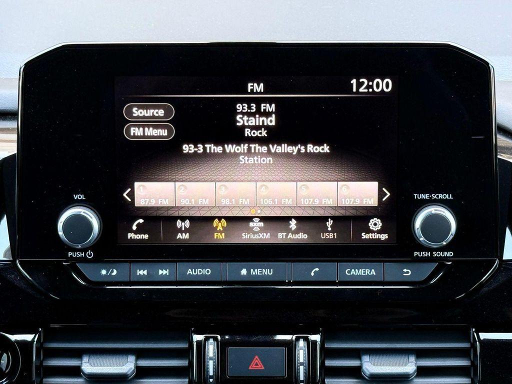 new 2025 Nissan Pathfinder car, priced at $38,590