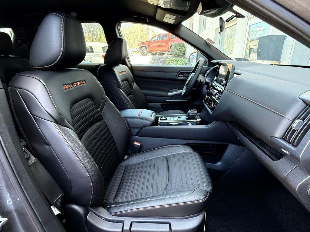 new 2025 Nissan Pathfinder car, priced at $38,590