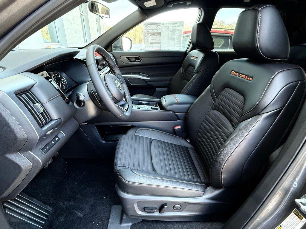 new 2025 Nissan Pathfinder car, priced at $38,590